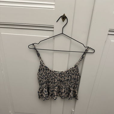 Flared top