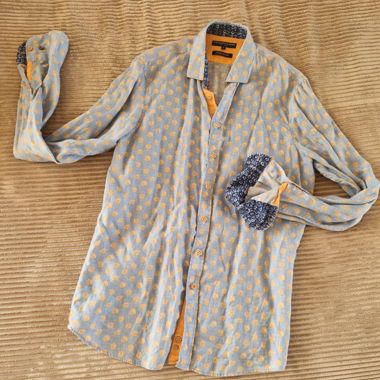 Unisex shirt