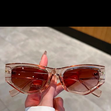 Lunettes de soleil neuves 