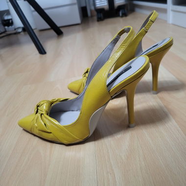 Zara High Heels Gr.38 neu
