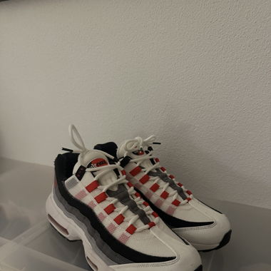 Nike Air Max 95 Japan Plum Blossom