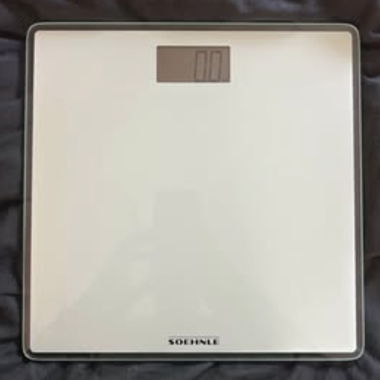Scale from the brand SOEHNLE made in Germany.