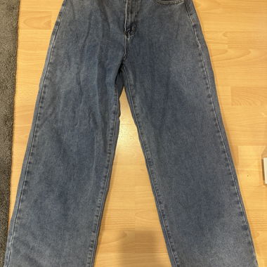 Jeans a gamba larga