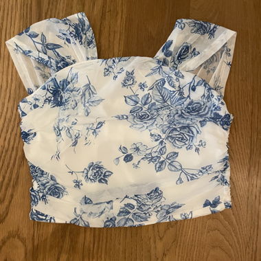 Blau-weiss Blumen Crop Top