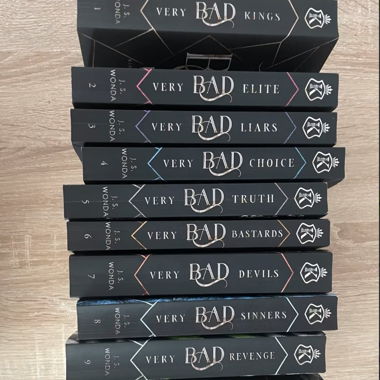 Very Bad Kings Volume 1-10