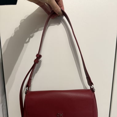 Tasche bordeaux rot Calvin klein