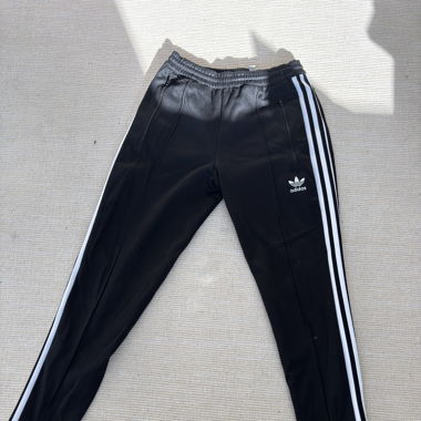 Adidas sweatpant