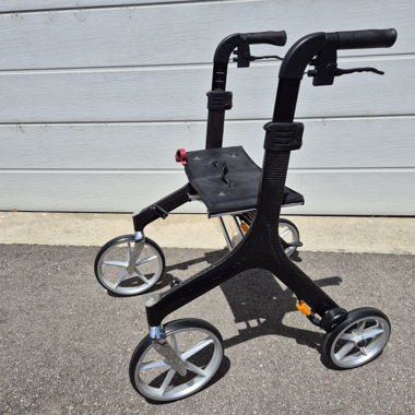 Besco Medical Carbon S Wheelchair