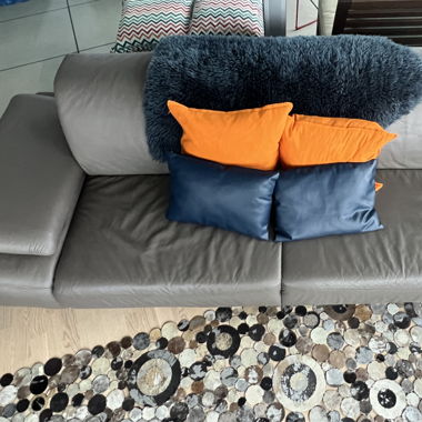 Zwei hochwertige Sofas zu verkaufen