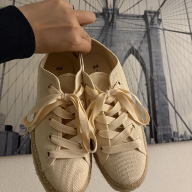 h&m cute sneakers