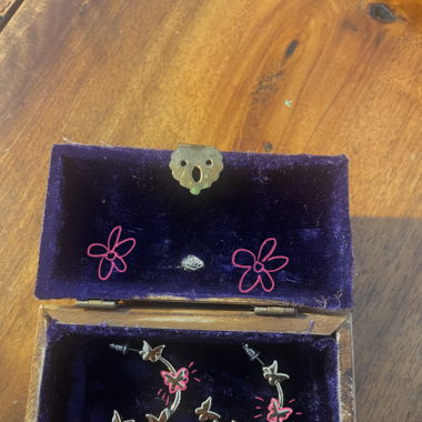 Butterfly golden earrings 