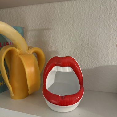 Vase / Ashtray / Plant Pot