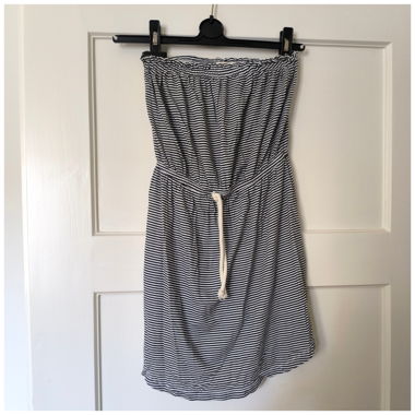 Robe bustier noire et blanche Billabong