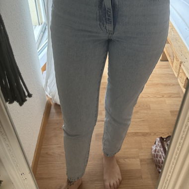 High-Waist Jeans light blue