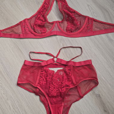Red Lace Lingerie Set