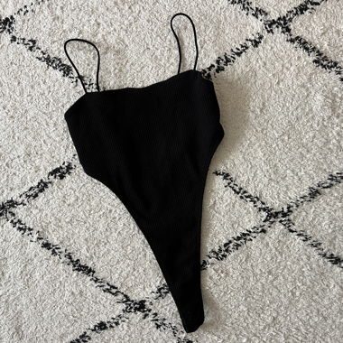 Body Schwarz