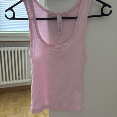 Skims tank top