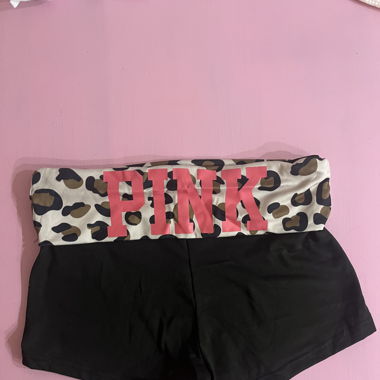 Y2K pink shorts 