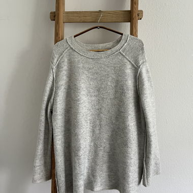 Oversized grey sweater