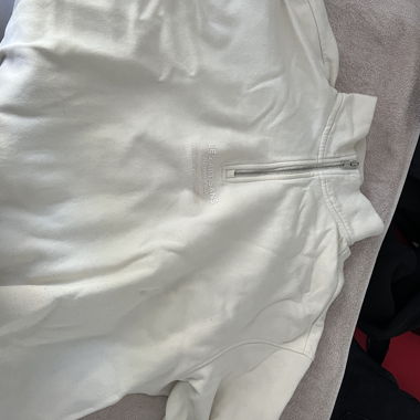 Felpa beige con zip