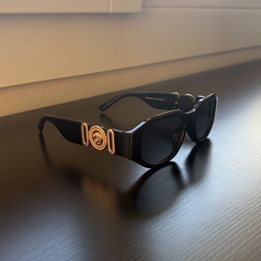Occhiali da sole Versace – Nero e Oro