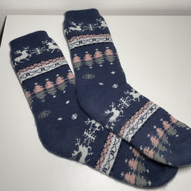 Weihnachtliche, hohe Kuschelsocken