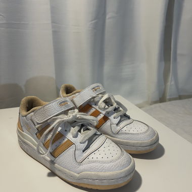 Addidas forum