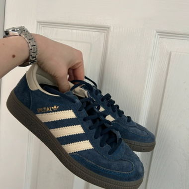 Adidas Spezial blaue Wildleder-Sneaker