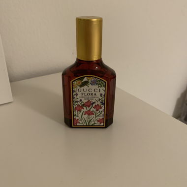 Gucci Flora Gorgeous Gardenia Intense