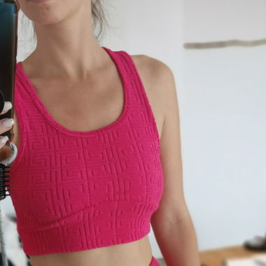 Pinkes Top mit Hose