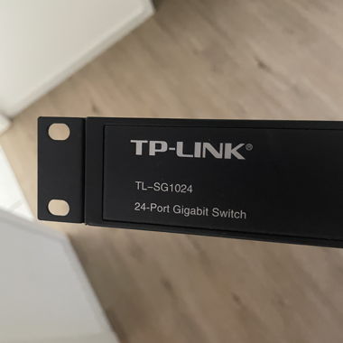 TP Link TL-GB1024 Netzwerkswitch