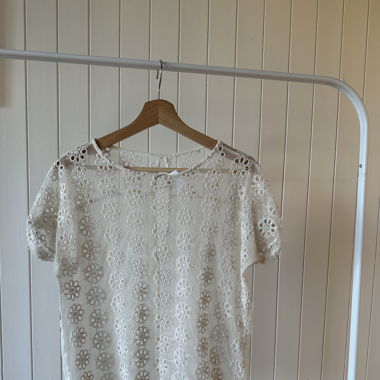 T-shirt à fleurs transparent 