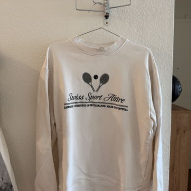 Lamarel Sweatshirt