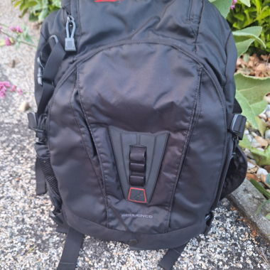 DaKine Sequence Backpack 33L