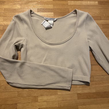 Top a coste Stradivarius