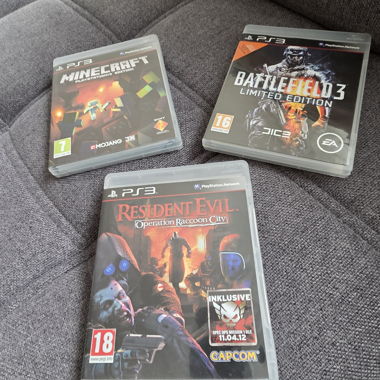 PS3 Games Set: 3 Titles and 2 DVDs