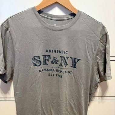 Banana Republic T-Shirt