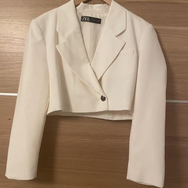 Crop blazer