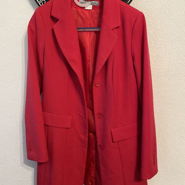Blazer rosso di Ashley Brooke