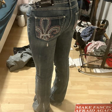 Miss Me low waist jeans