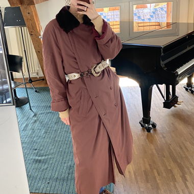 Long manteau mauve croisé