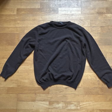 Dunkelbrauner italienischer Wollpullover (oversized)