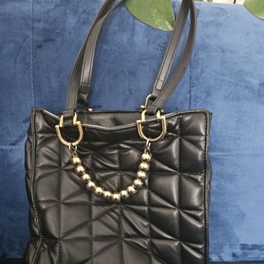 Zara Tasche