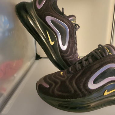 Nike AIR MAX 720