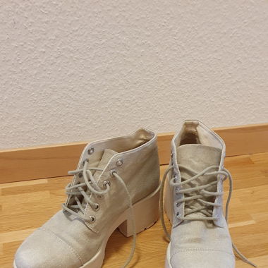 Schuhe