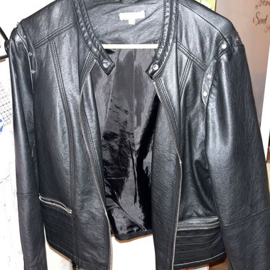 Veste en cuir noire
