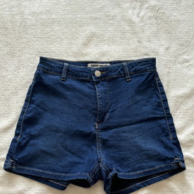 Pantaloncini corti in jeans