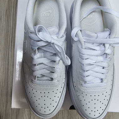 Sneakers Nike bianche con piattaforma