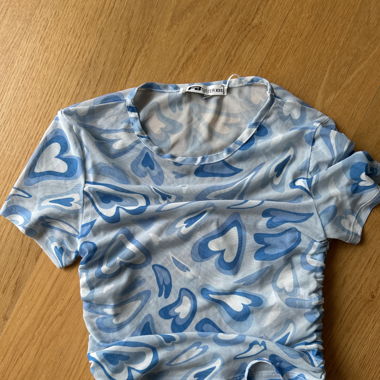Blue heart top 