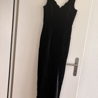 Abito nero Laura Ashley
